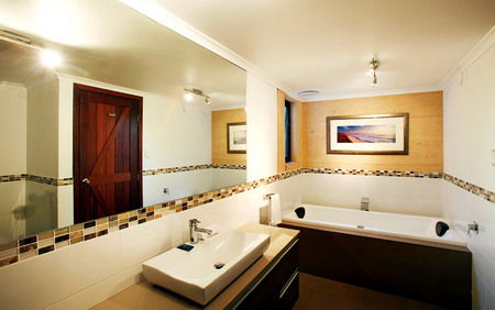 Whalers Cove Villas - Lismore Accommodation 5
