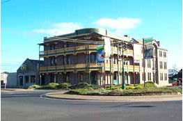 Quality Hotel Bentinck - Lismore Accommodation 0