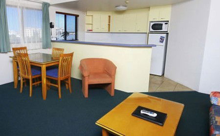 Caribbean Resort - Lismore Accommodation 1