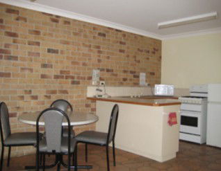 Crows Nest Motel - Lismore Accommodation 1