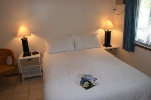 Holloways Beach QLD Lismore Accommodation