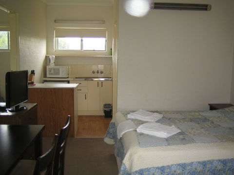 The Coasters Motel - Lismore Accommodation 4