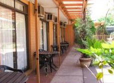 Desert Rose Inn - Lismore Accommodation 0