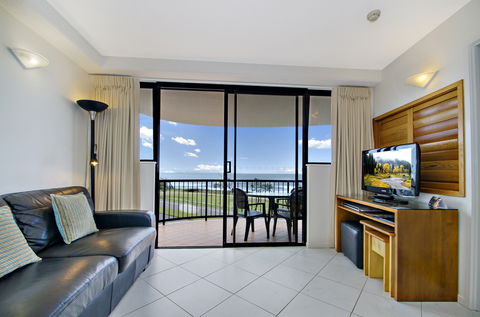 Ocean Boulevard - Lismore Accommodation 8