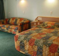 Runaway Bay Motor Inn - Lismore Accommodation