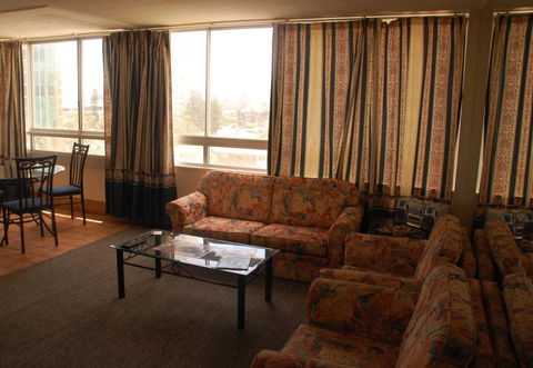 The Shore Holiday Apartments - Lismore Accommodation 1