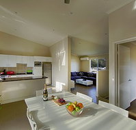 Middle Rock Holiday Resort - Lismore Accommodation