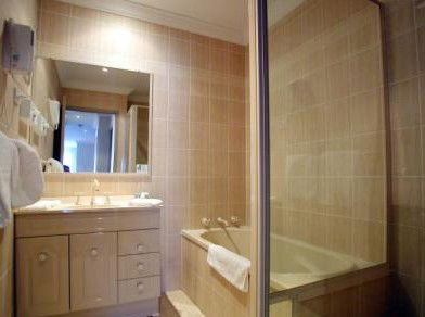 Wollongong Serviced Apartments - Lismore Accommodation 5