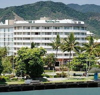 Holiday Inn Cairns - Lismore Accommodation