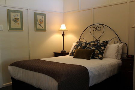 Woodend VIC Lismore Accommodation