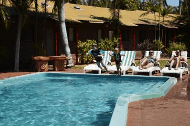 Bayside Holiday Apartments - Lismore Accommodation 2