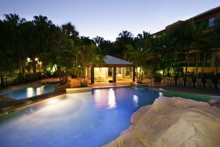 Currumbin Sands On The Beach - Lismore Accommodation 5