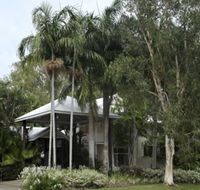 Port Douglas Retreat - Lismore Accommodation