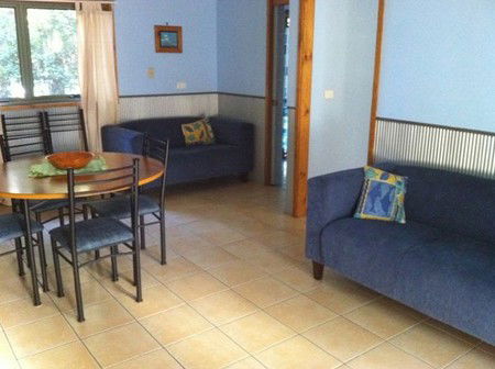 O'Carrollyns At One Mile Beach - Lismore Accommodation 5
