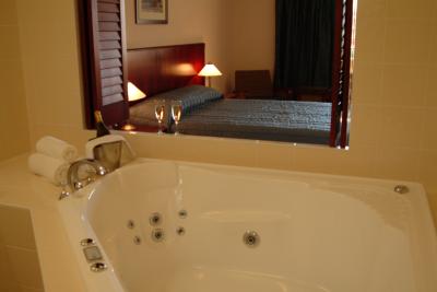 Coffee House Luxury Apartments - Lismore Accommodation 2