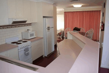 Clifford Park Holiday Motor Inn - Lismore Accommodation 3