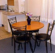 Manly Seaside Holiday Apartments - Lismore Accommodation 5