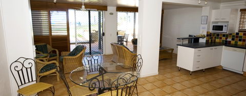 Sandcastles On The Beach At Bargara - Lismore Accommodation 5