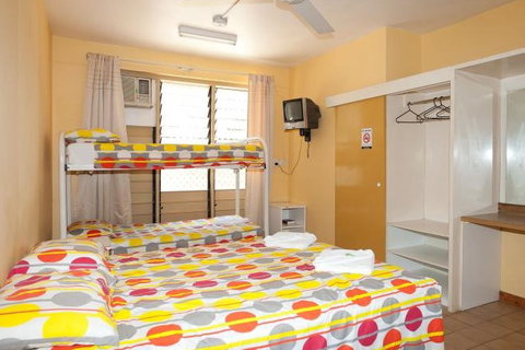 Barramundi Lodge - Lismore Accommodation 0