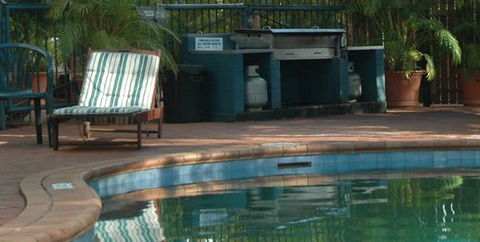 Coconut Grove Holiday Apartments - Lismore Accommodation 1