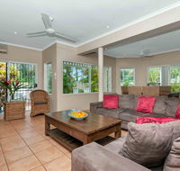 The Villas Palm Cove - Lismore Accommodation