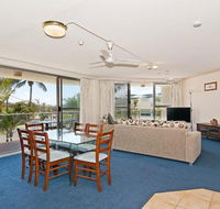 Chateau Royale Beach Resort - Lismore Accommodation