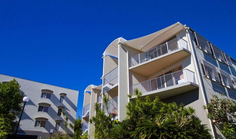 Endless Summer Resort - Lismore Accommodation 1