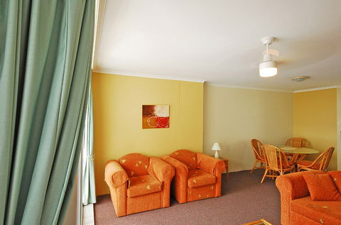 Kupari Boutique Apartments - Lismore Accommodation 2
