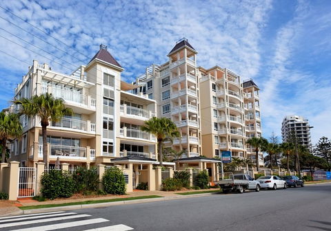La Grande Apartments Broadbeach - Lismore Accommodation 7