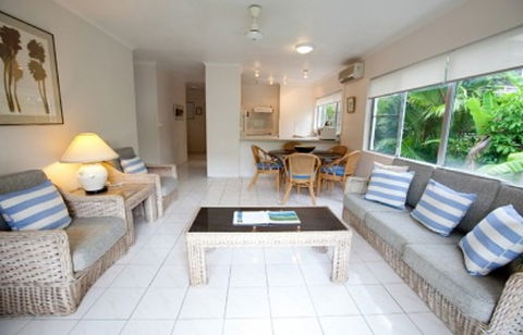 Driftwood Mantaray On Macrossan - Lismore Accommodation 3