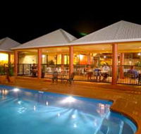 Reef Resort - Lismore Accommodation