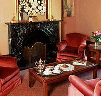 Mount Lofty House-M Gallery Collection - Lismore Accommodation
