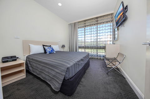 Belconnen Way Motel And Serviced Apartments - Lismore Accommodation 5