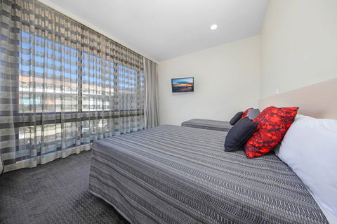 Belconnen Way Motel And Serviced Apartments - Lismore Accommodation 7