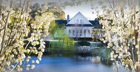Lakehouse Beechworth - Lismore Accommodation 1