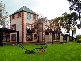 St Francis Winery - Lismore Accommodation 0