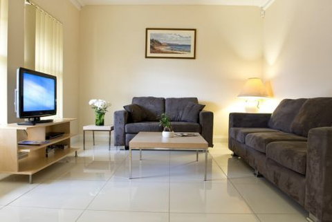 Golden Chain Welcome Inn 277 - Lismore Accommodation 4