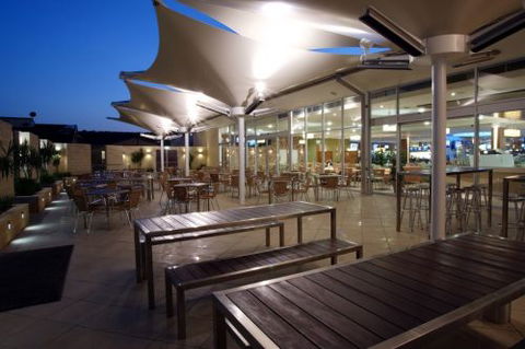 Gosford Rsl Club & Galaxy Motel - West Gosford - Lismore Accommodation 0