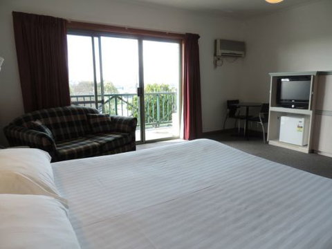 Lakes Resort Mount Gambier - Lismore Accommodation 2