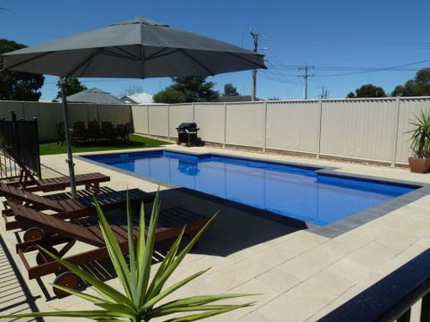 Ploughmans Motor Inn - Lismore Accommodation 5