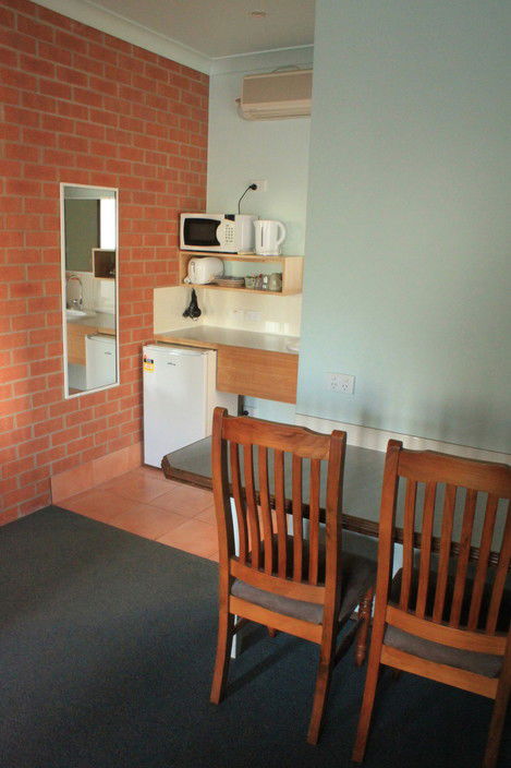 Catalina Motel Lake Macquarie - Lismore Accommodation 3
