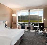 Hilton Cairns - Lismore Accommodation