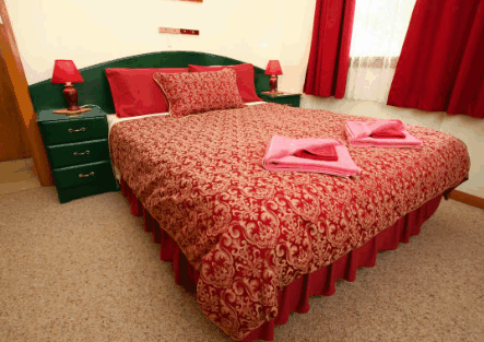 Sharonlee Strahan Villas - Lismore Accommodation 5