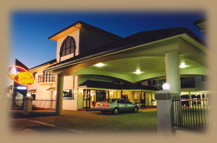 Villa Capri Rockhampton - Lismore Accommodation 0