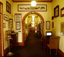 Brisbane Manor Hotel - Lismore Accommodation 3