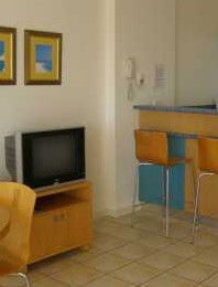 Noosa Parade Holiday Inn - Lismore Accommodation 1