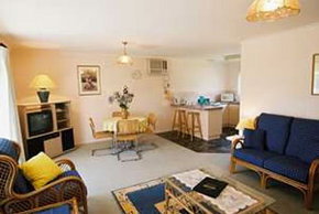 Birralee Holiday Villas - Lismore Accommodation 3