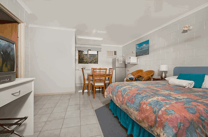 Townsville Holiday Apartments - Lismore Accommodation 4
