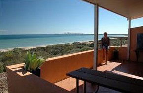Ceduna Shelly Beach Caravan Park Cabins - Lismore Accommodation 7