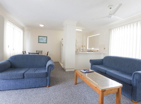 Mardi Gras Apartments - Lismore Accommodation 4